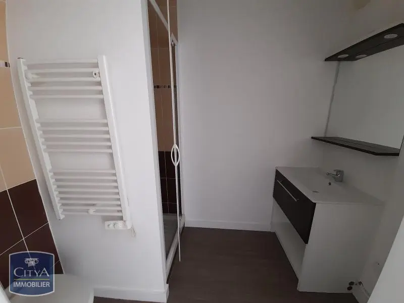Photo 3 Appartement 1 pièce 26.47m²