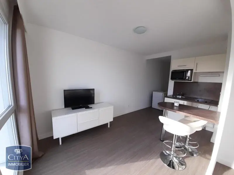 Photo 2 Appartement 1 pièce 26.47m²