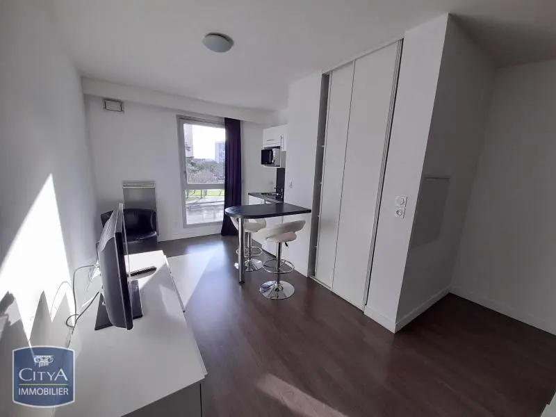 Photo 2 Appartement 1 pièce 26.85m²