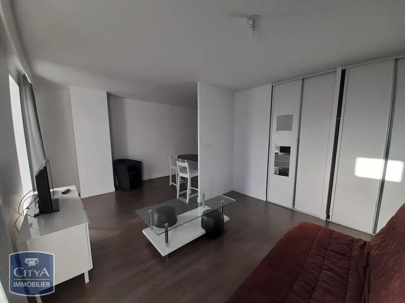 Photo 3 Appartement 1 pièce 36.1m²