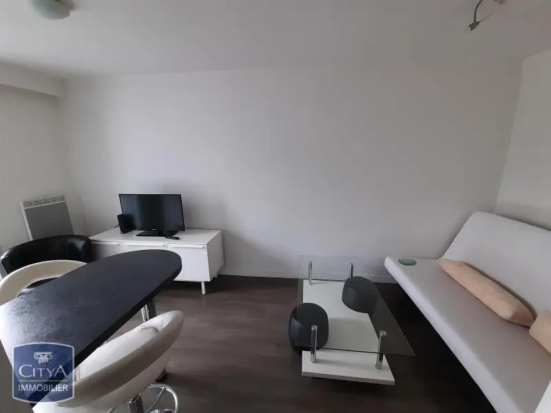 Photo 2 Appartement 1 pièce 21.4m²