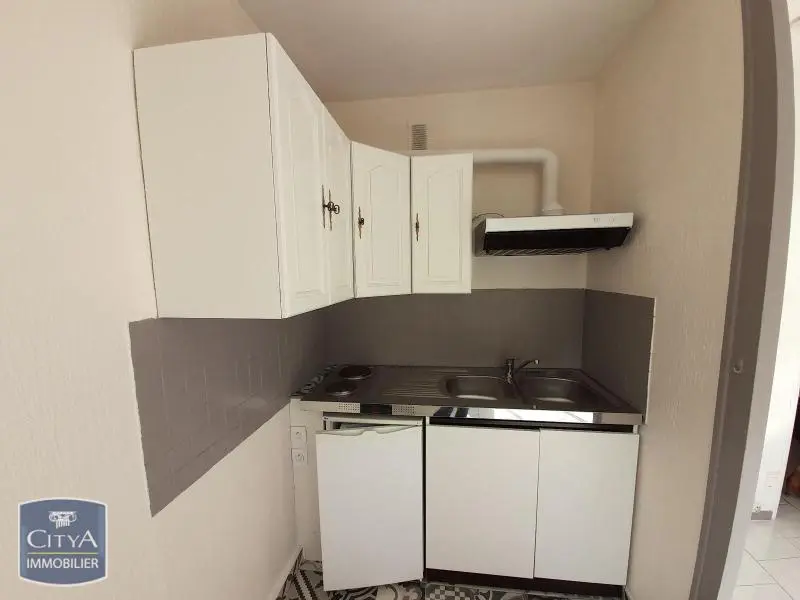 Photo 3 Appartement 1 pièce 23.33m²