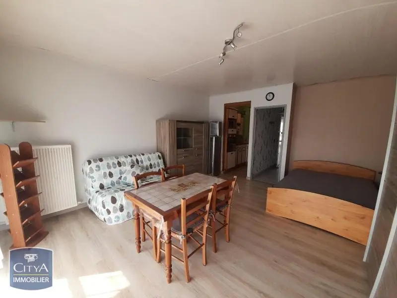 Photo 2 Appartement 1 pièce 30.48m²