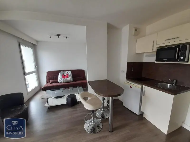 Photo 1 Appartement 1 pièce 26.14m²