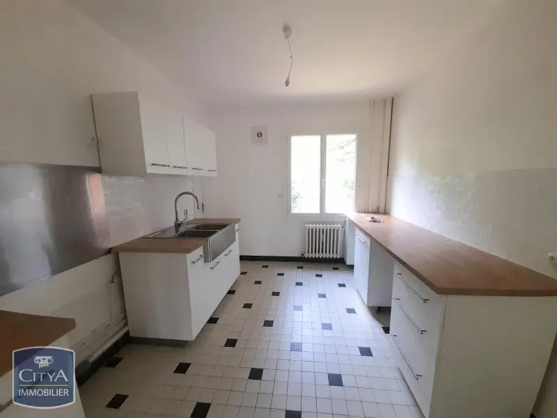 Photo 2 Appartement 4 pièces 100.43m²
