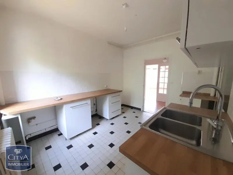 Photo 3 Appartement 4 pièces 100.43m²