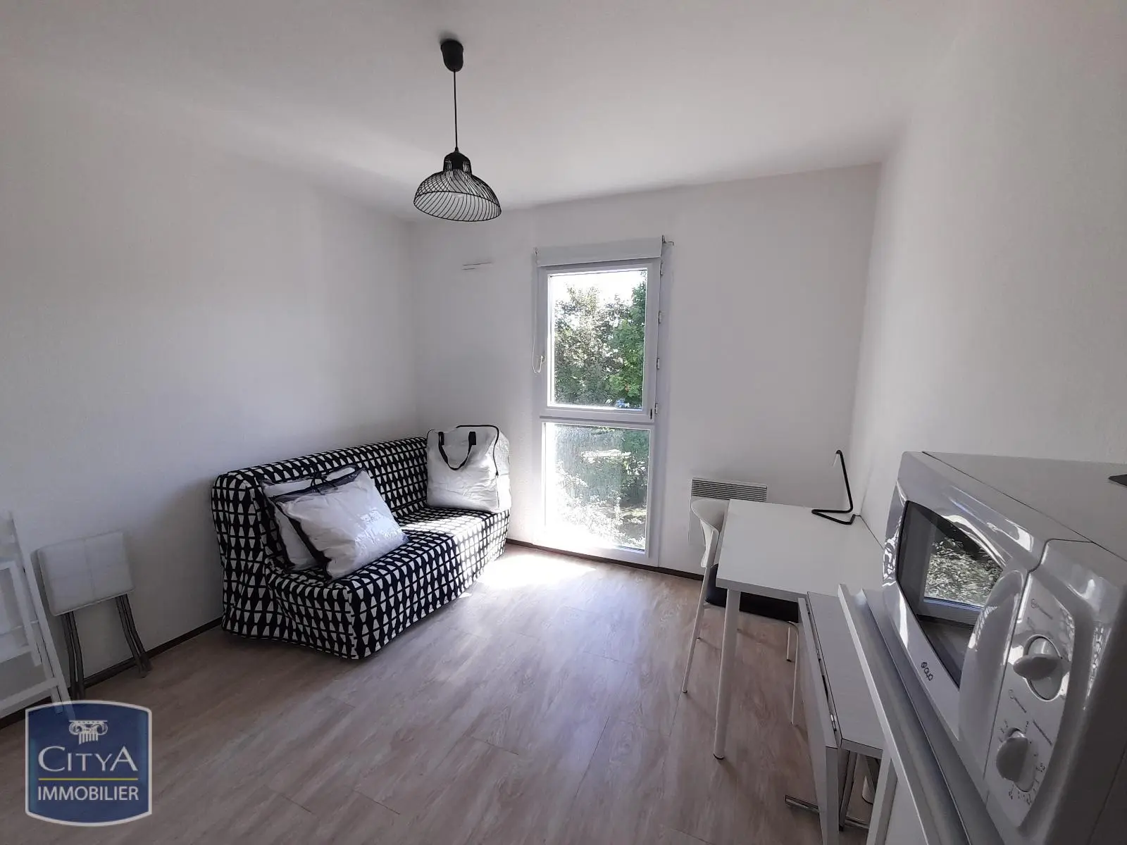 Photo 2 Appartement 1 pièce 15.33m²