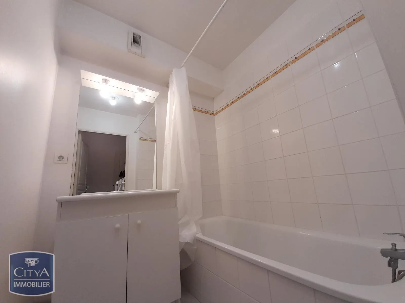 Photo 5 Appartement 1 pièce 36.59m²