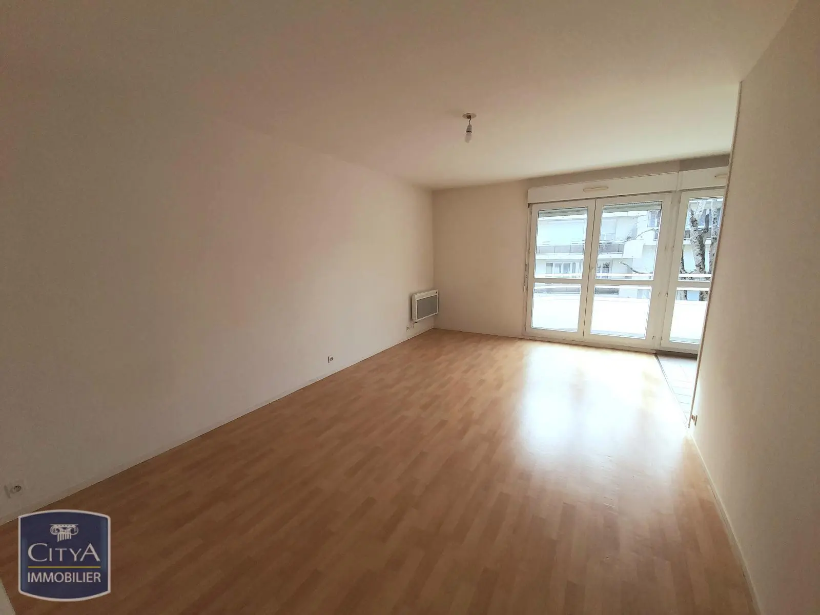 Photo 2 Appartement 1 pièce 36.26m²
