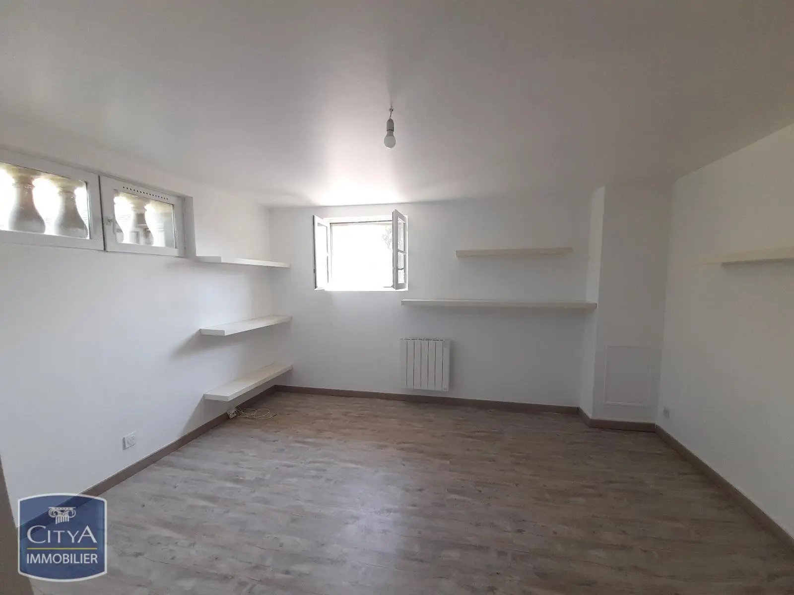Photo 2 Appartement 1 pièce 25m²