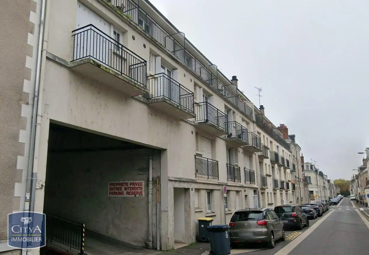 Photo 1 Appartement 1 pièce 23.41m²