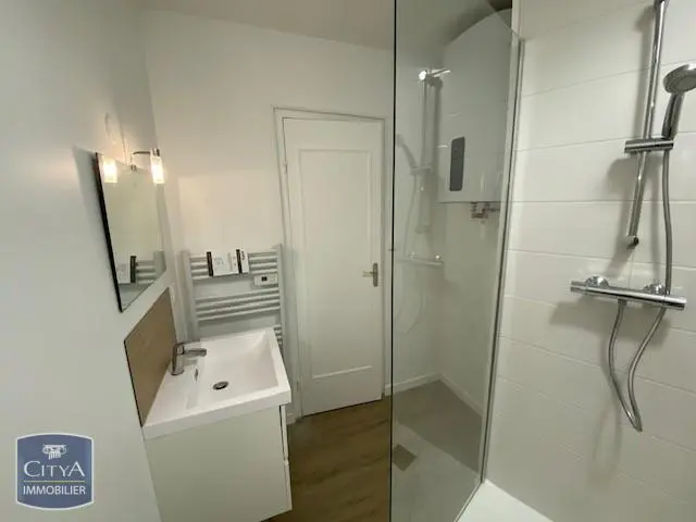 Photo 4 Appartement 1 pièce 31.06m²