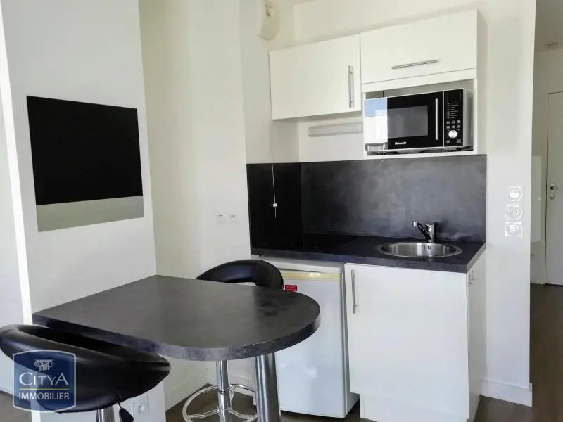 Photo 2 Appartement 1 pièce 26.45m²