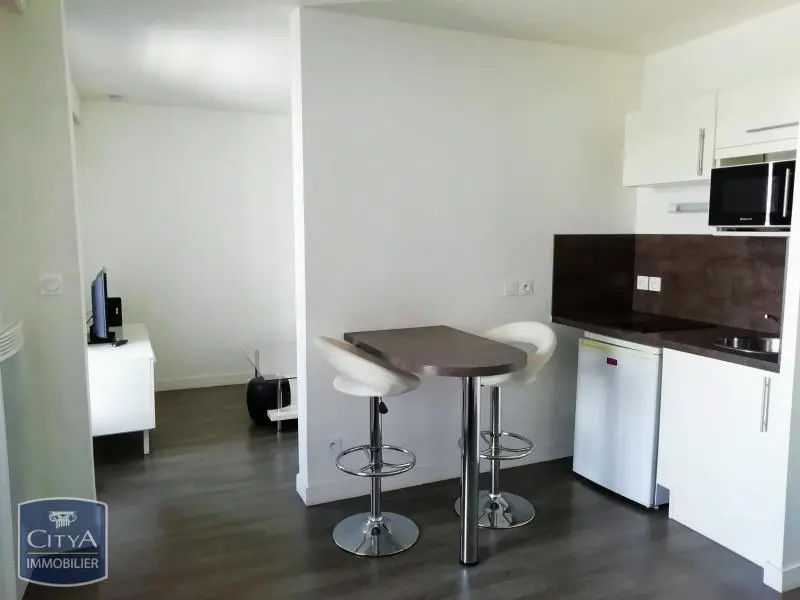 Photo 1 Appartement 1 pièce 26.33m²