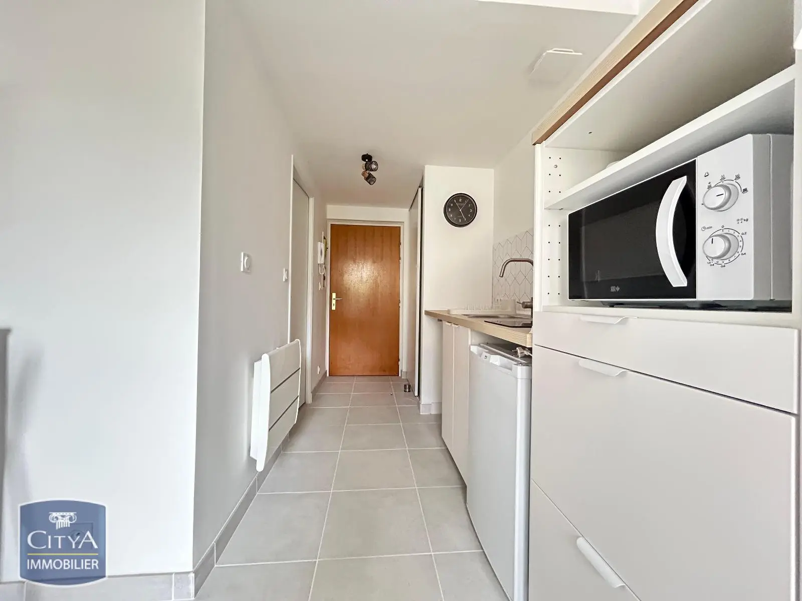 Photo 3 Appartement 1 pièce 23.48m²