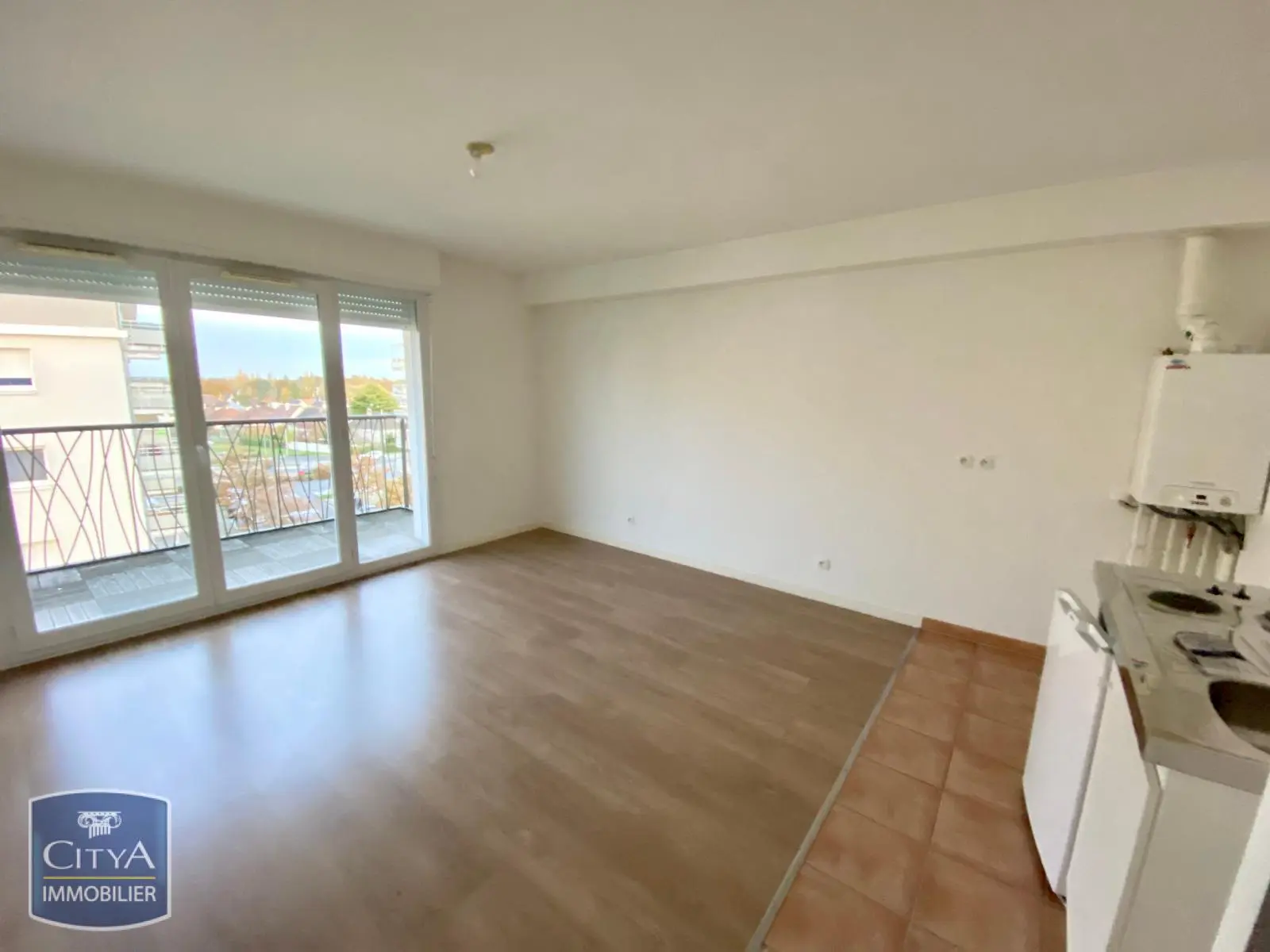 Photo 1 Appartement 1 pièce 31m²