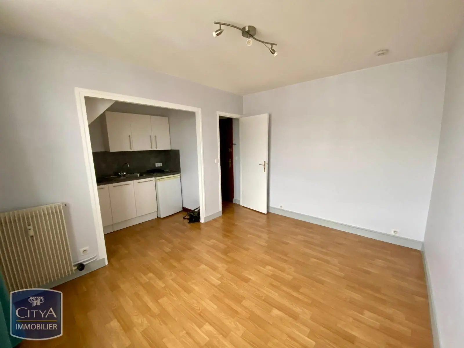 Photo 1 Appartement 1 pièce 20.54m²