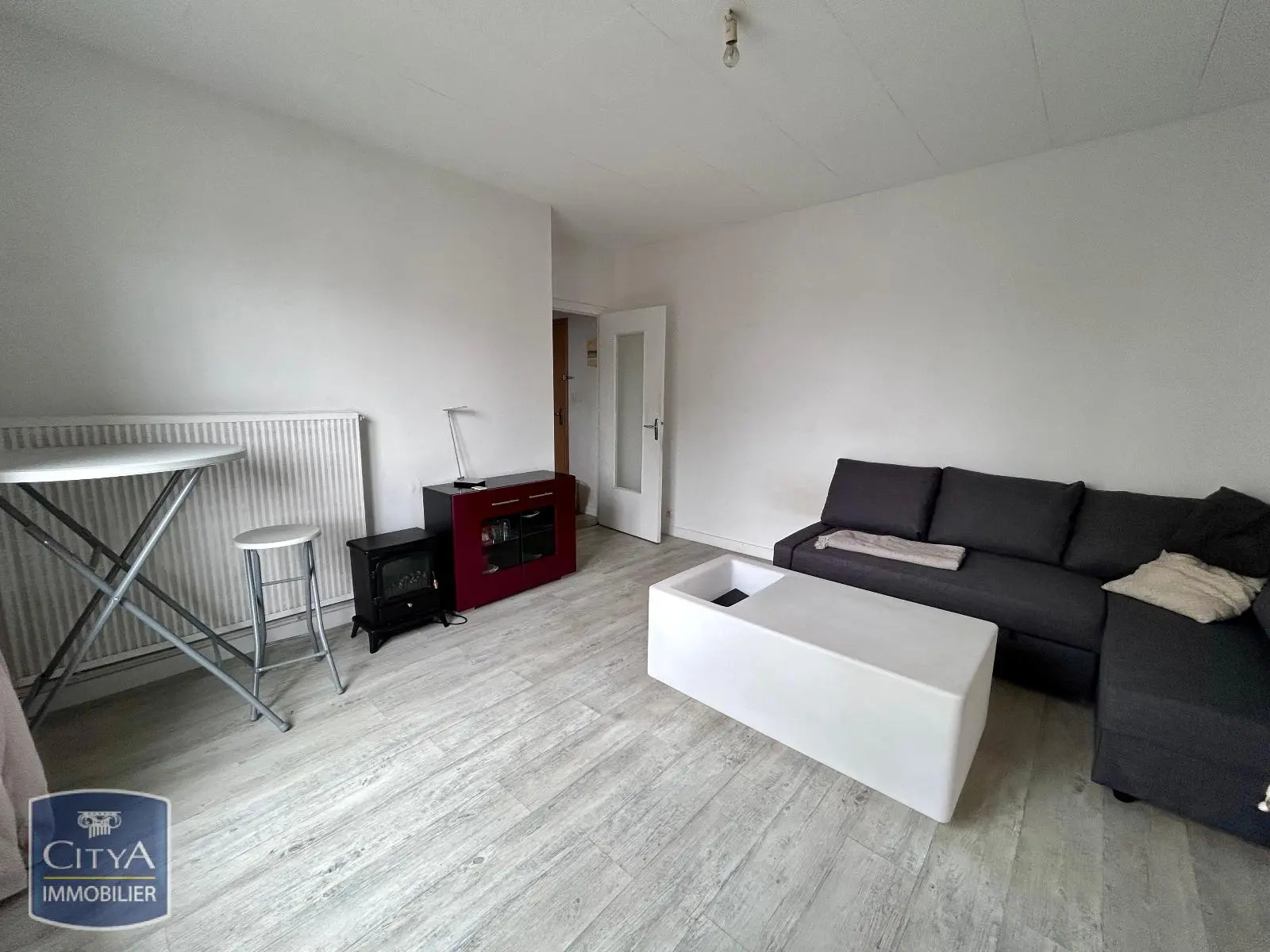 Photo 1 Appartement 1 pièce 31.41m²