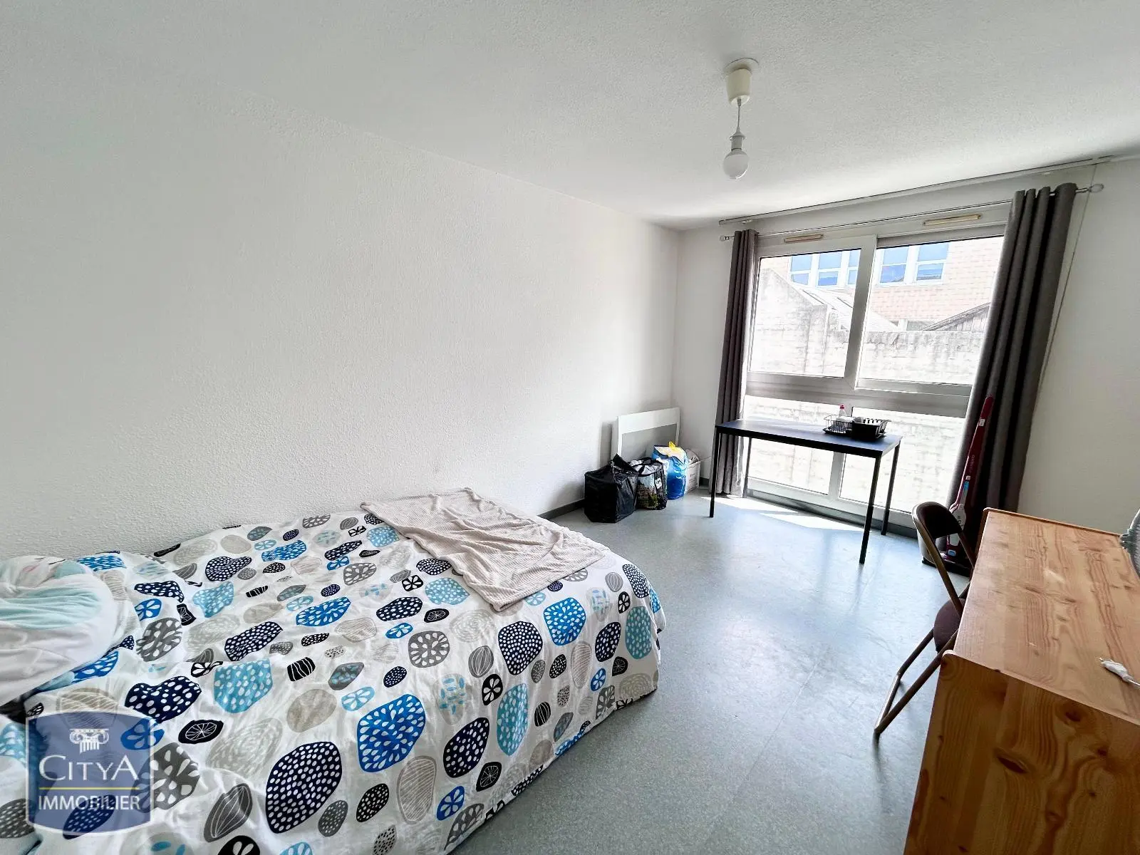 Photo 1 Appartement 1 pièce 20.48m²