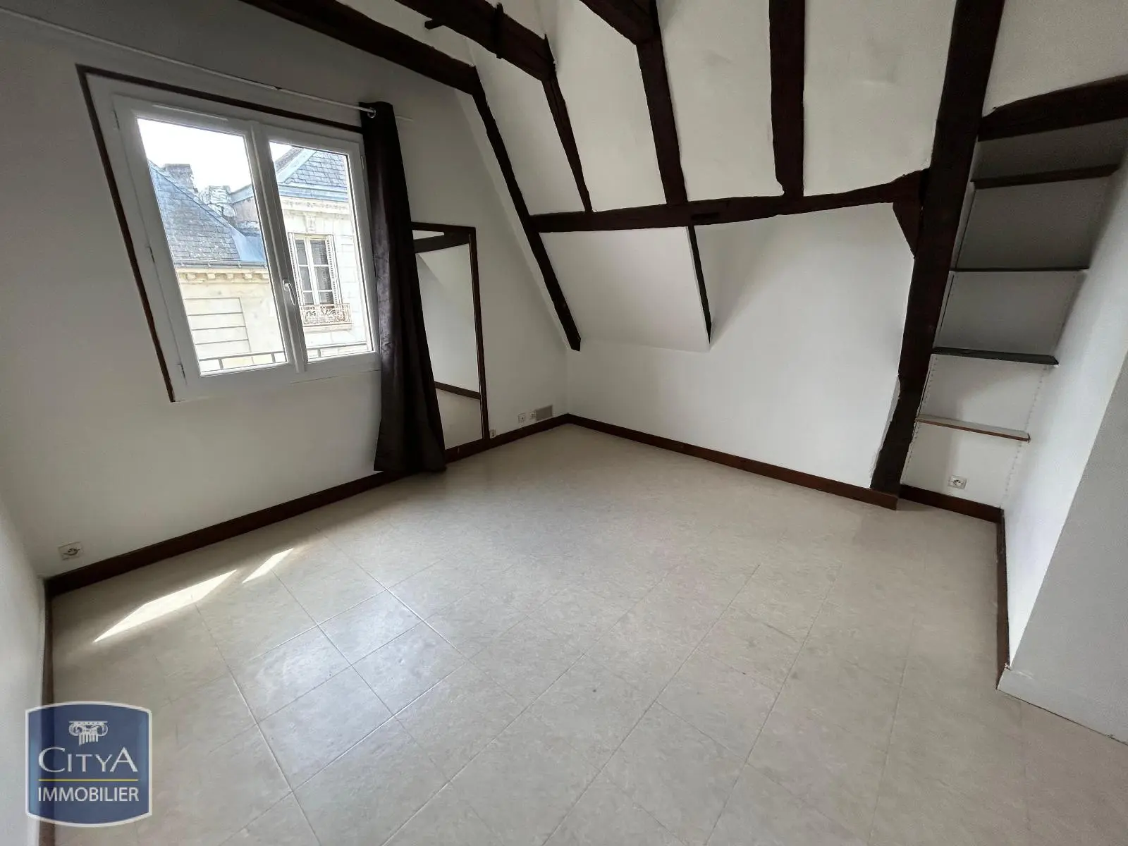 Photo 1 Appartement 1 pièce 23m²