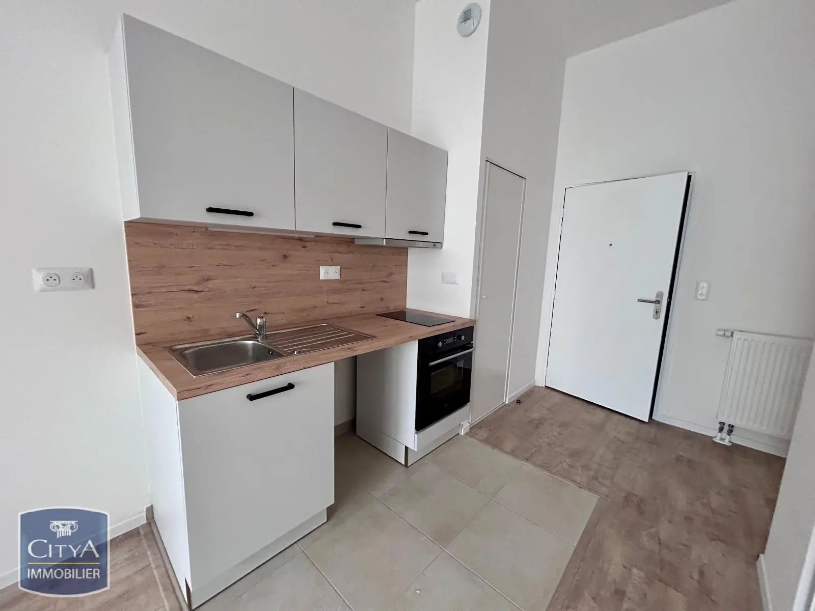 Photo 3 Appartement 1 pièce 30.5m²