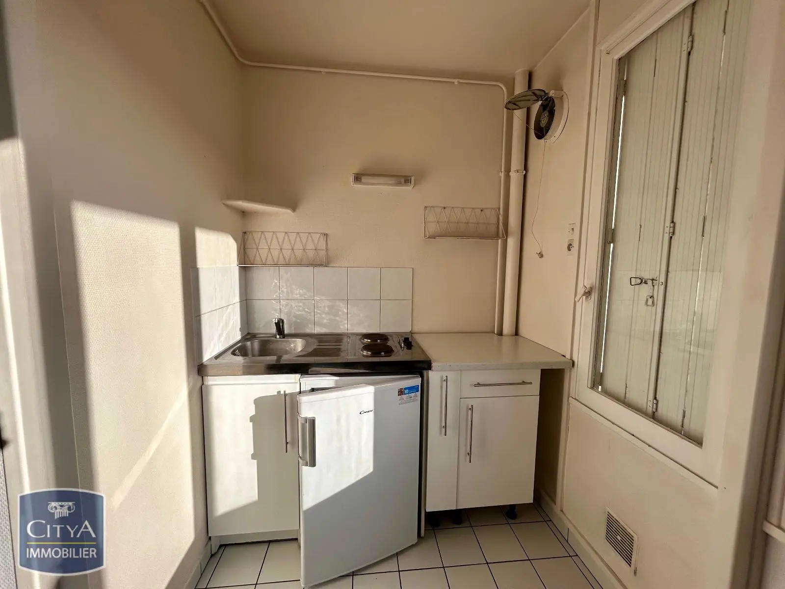 Photo 3 Appartement 1 pièce 23.41m²