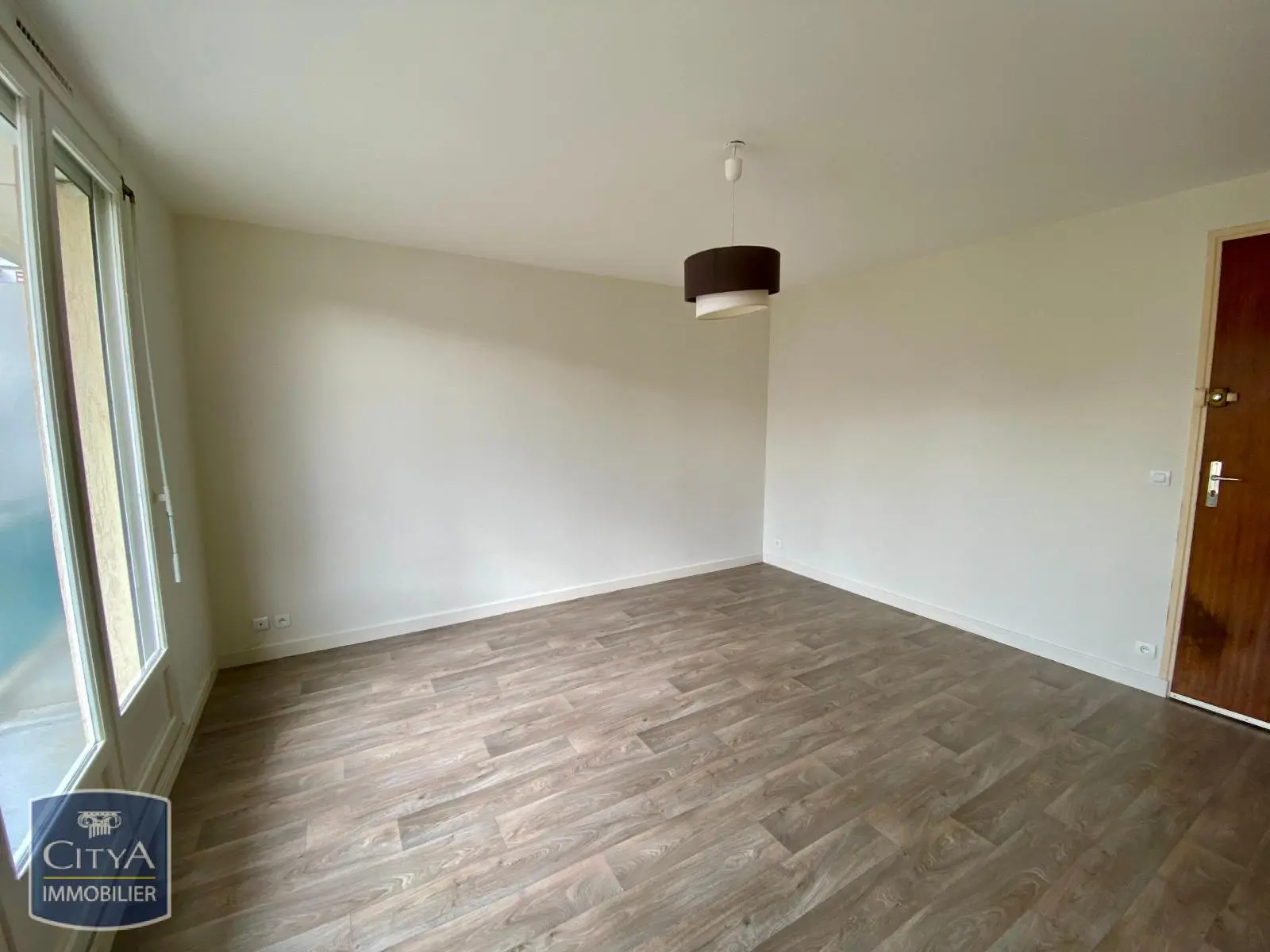 Photo 3 Appartement 1 pièce 26.21m²