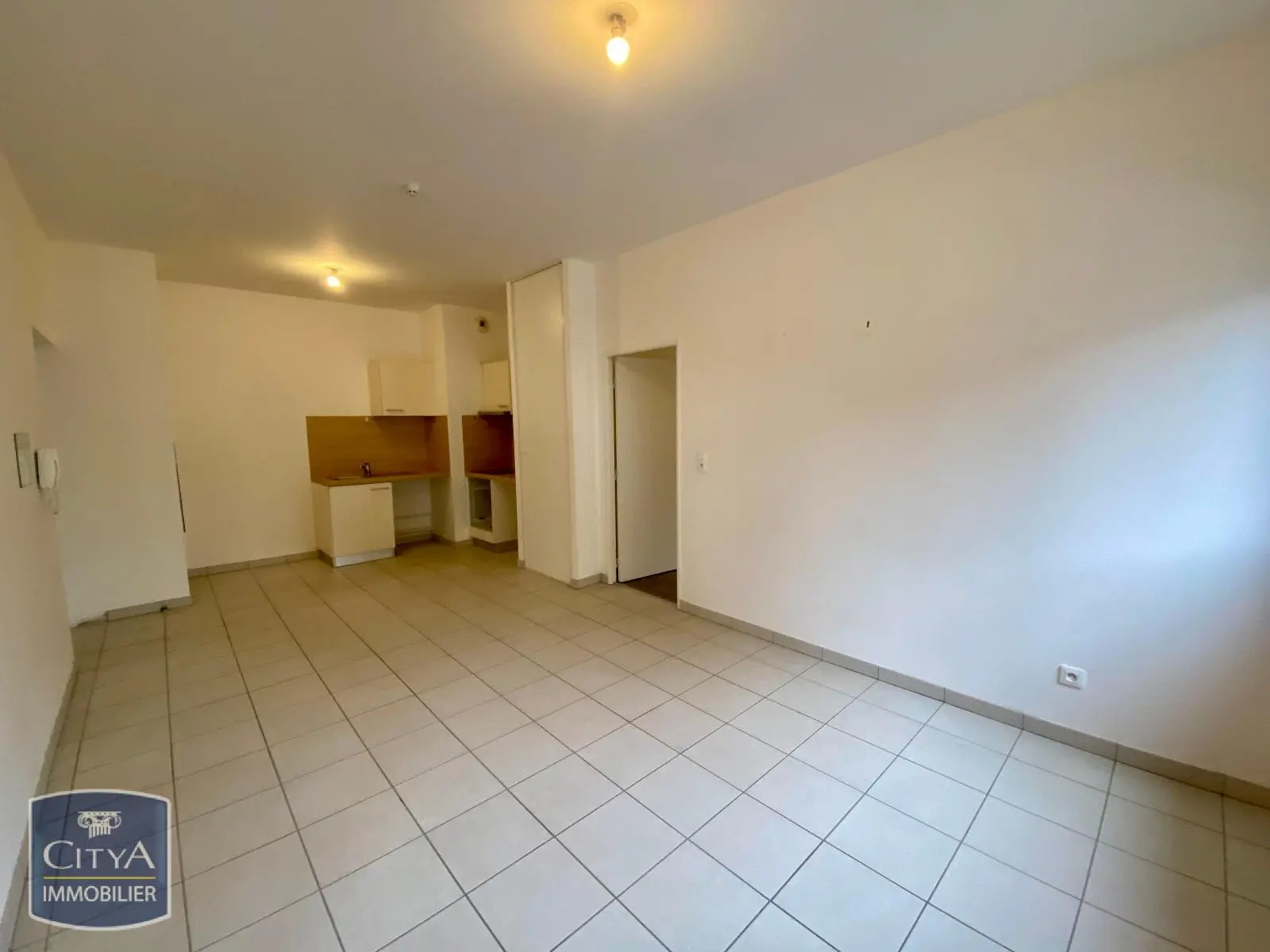 Photo 3 Appartement 2 pièces 42.1m²