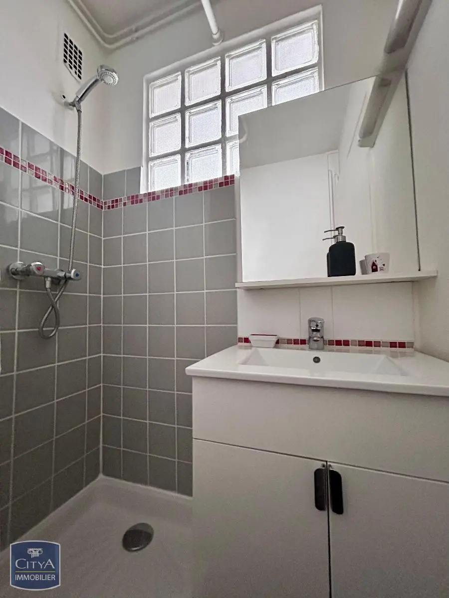 Photo 5 Appartement 1 pièce 24.53m²