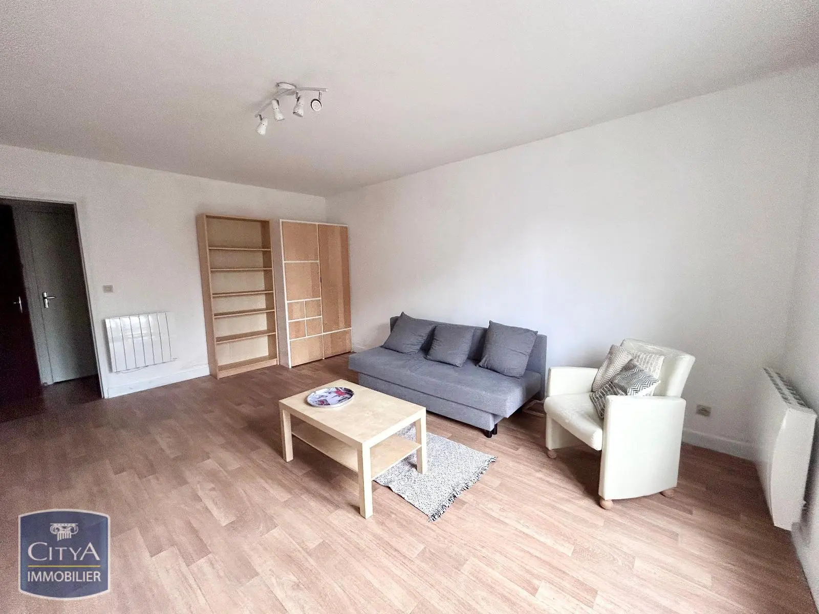 Photo 2 Appartement 1 pièce 31.08m²