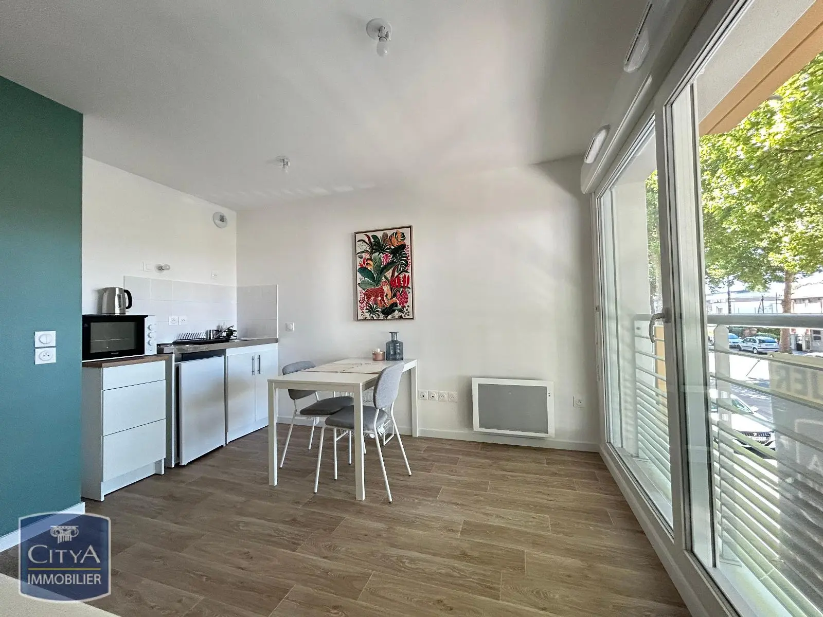 Photo 1 Appartement 1 pièce 22.98m²