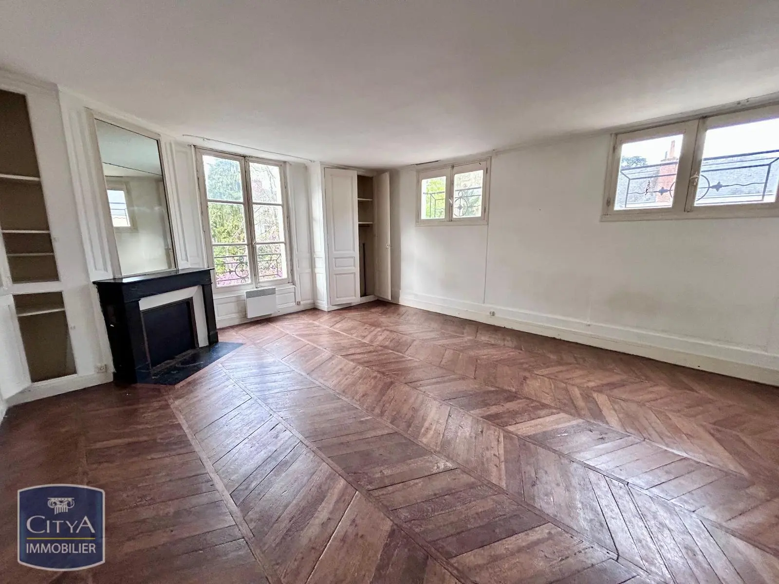 Photo 1 Appartement 1 pièce 49.41m²