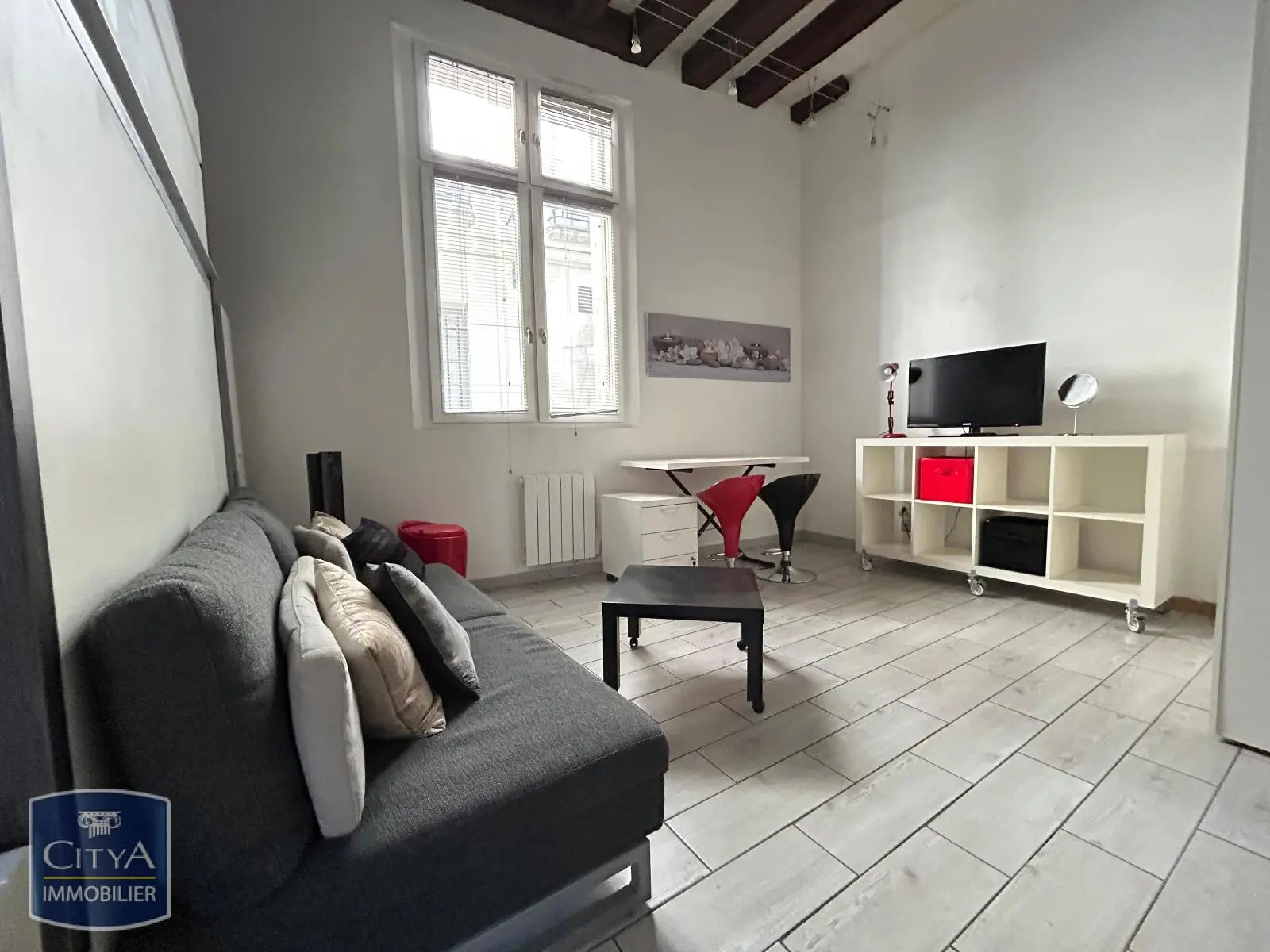 Photo 2 Appartement 1 pièce 26.38m²