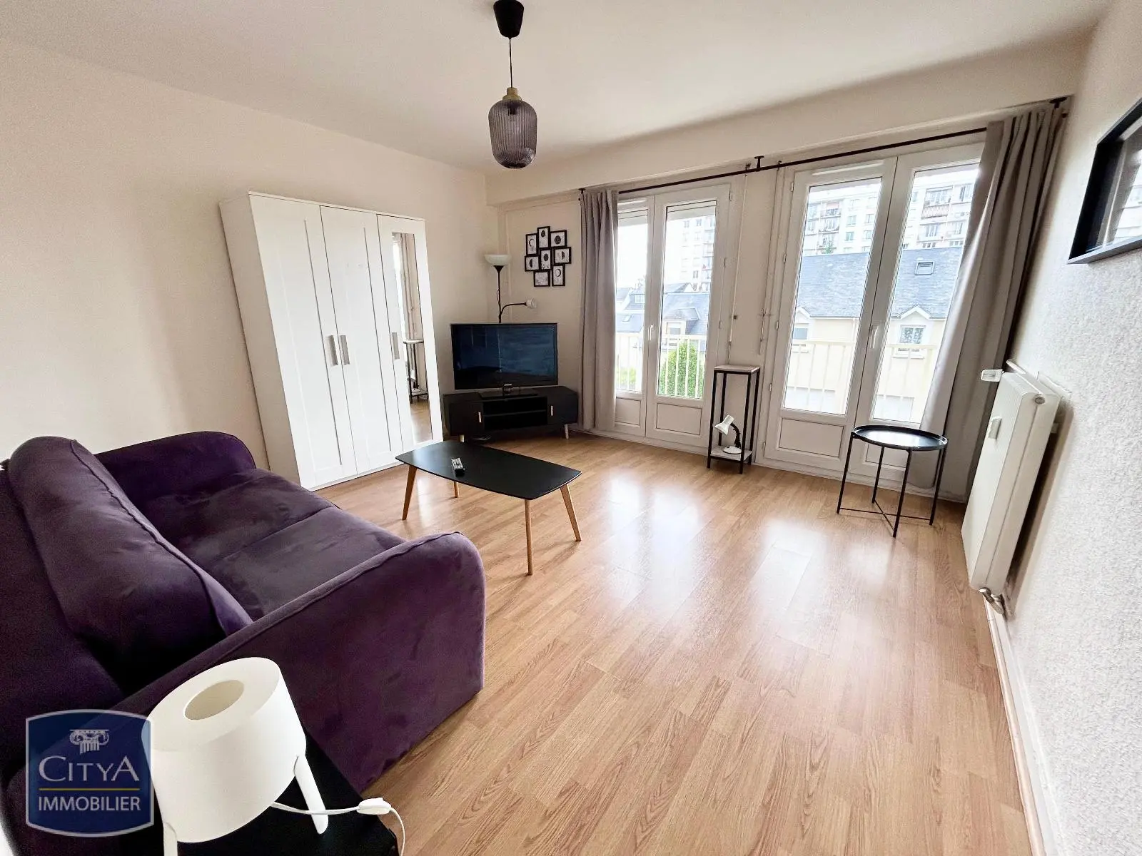 Photo 1 Appartement 1 pièce 32m²
