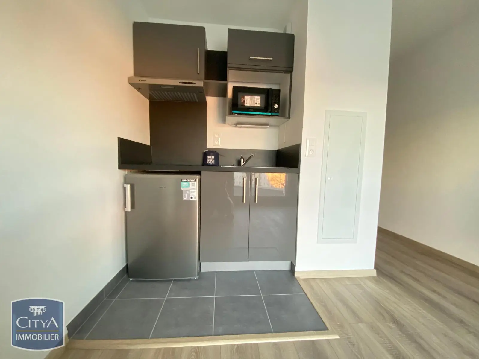 Photo 3 Appartement 1 pièce 19.28m²