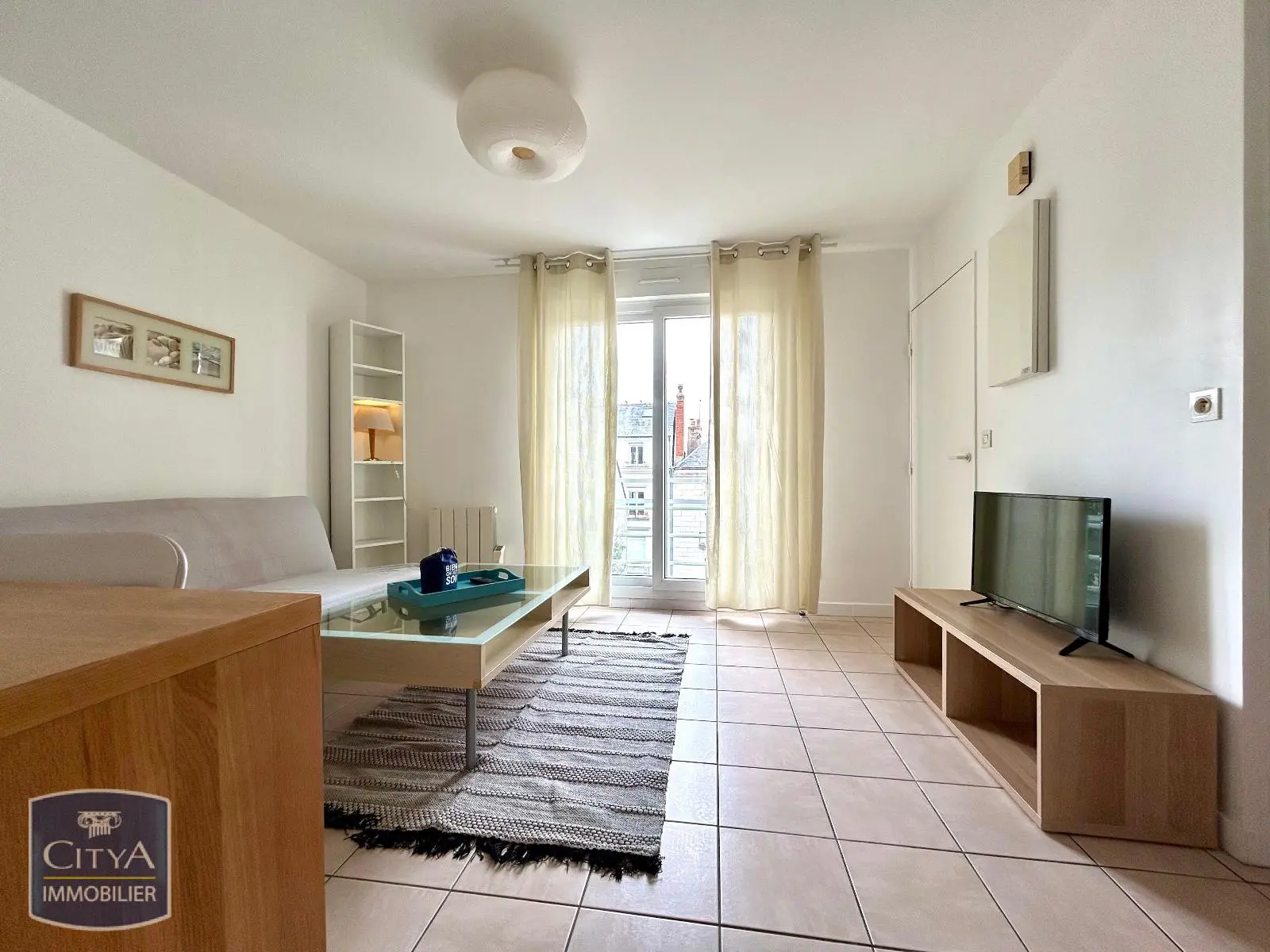 Photo 1 Appartement 1 pièce 23.03m²