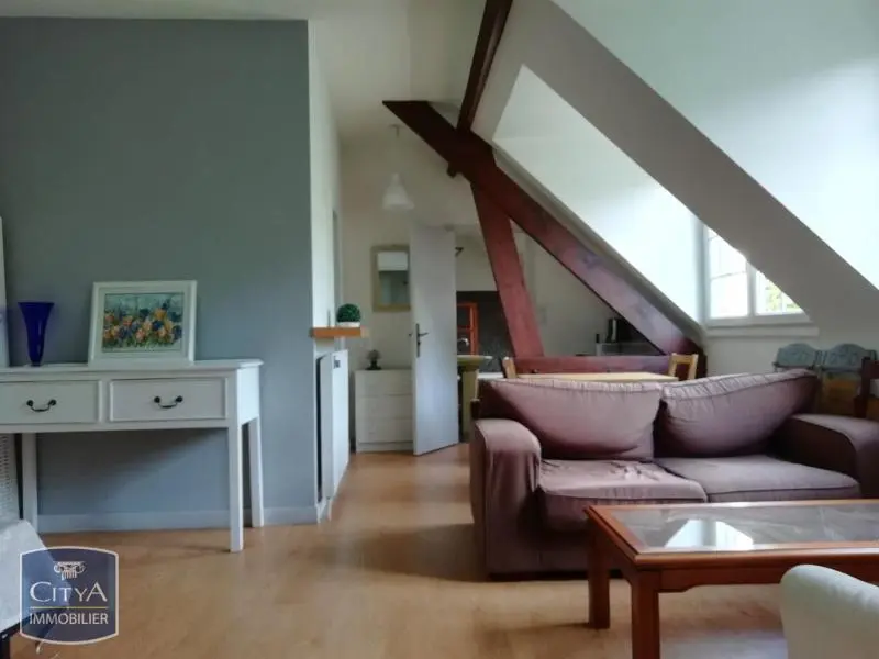Photo 1 Appartement 1 pièce 33m²