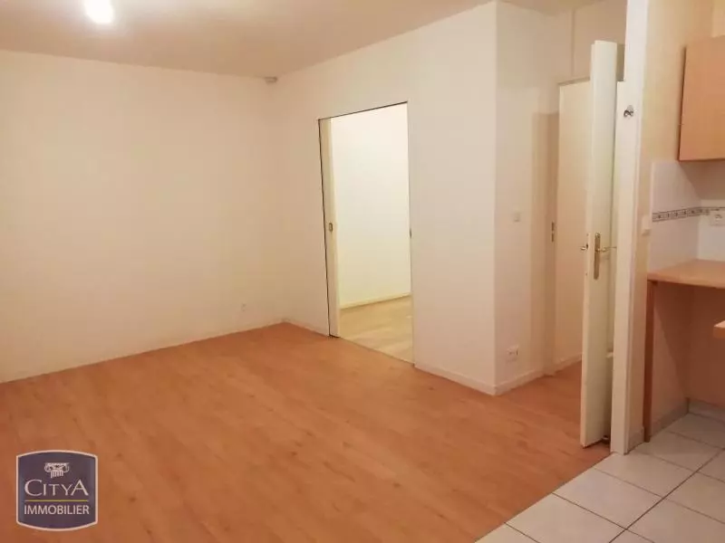 Photo 2 appartement Tours