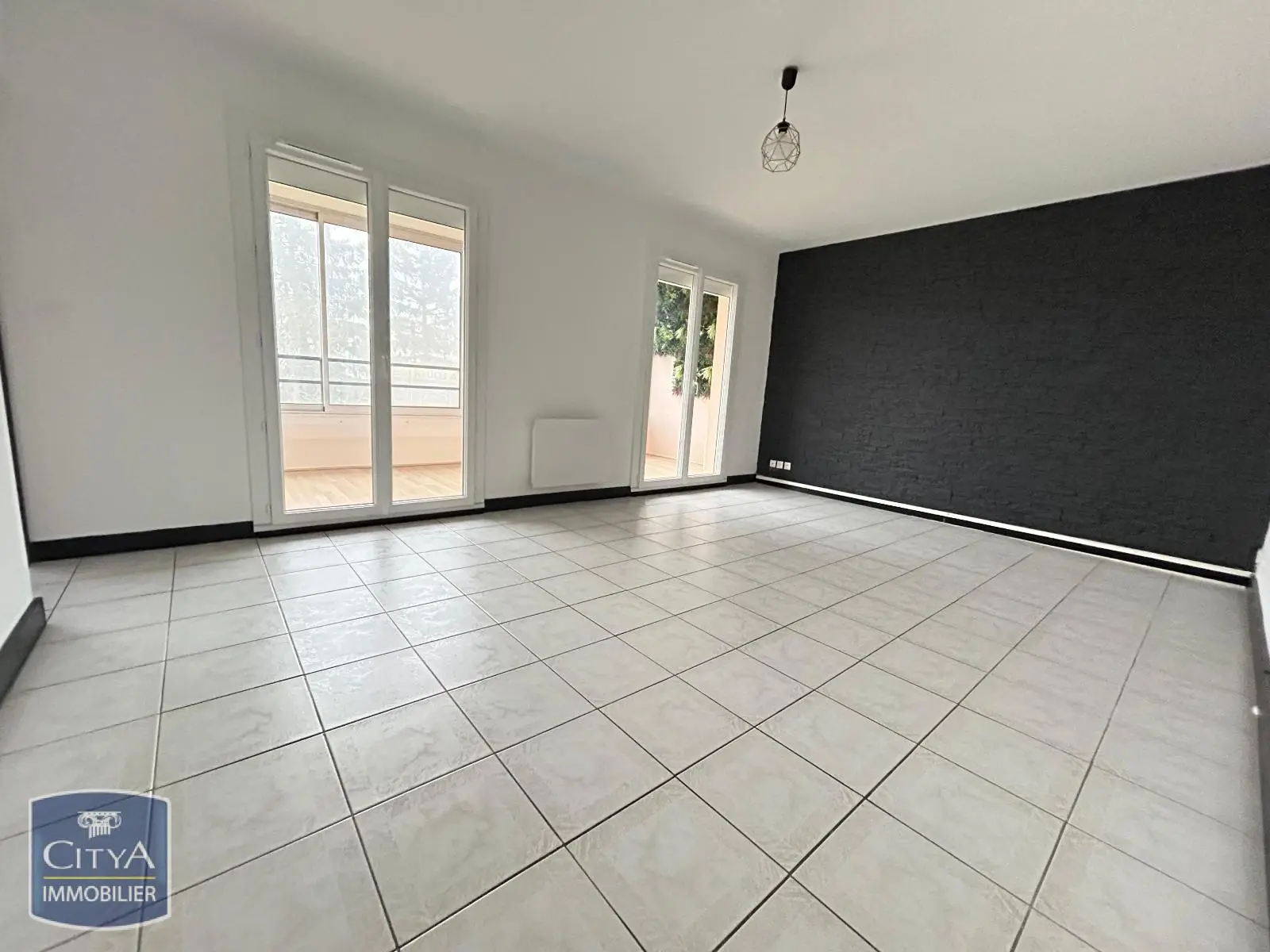 Photo 2 Appartement 4 pièces 97.16m²