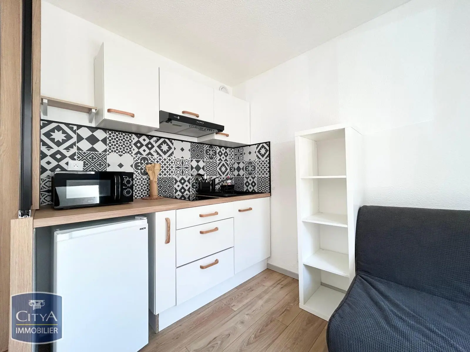 Photo 1 Appartement 1 pièce 21m²