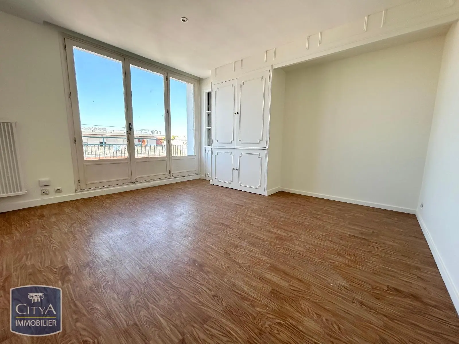 Photo 2 Appartement 1 pièce 29.64m²