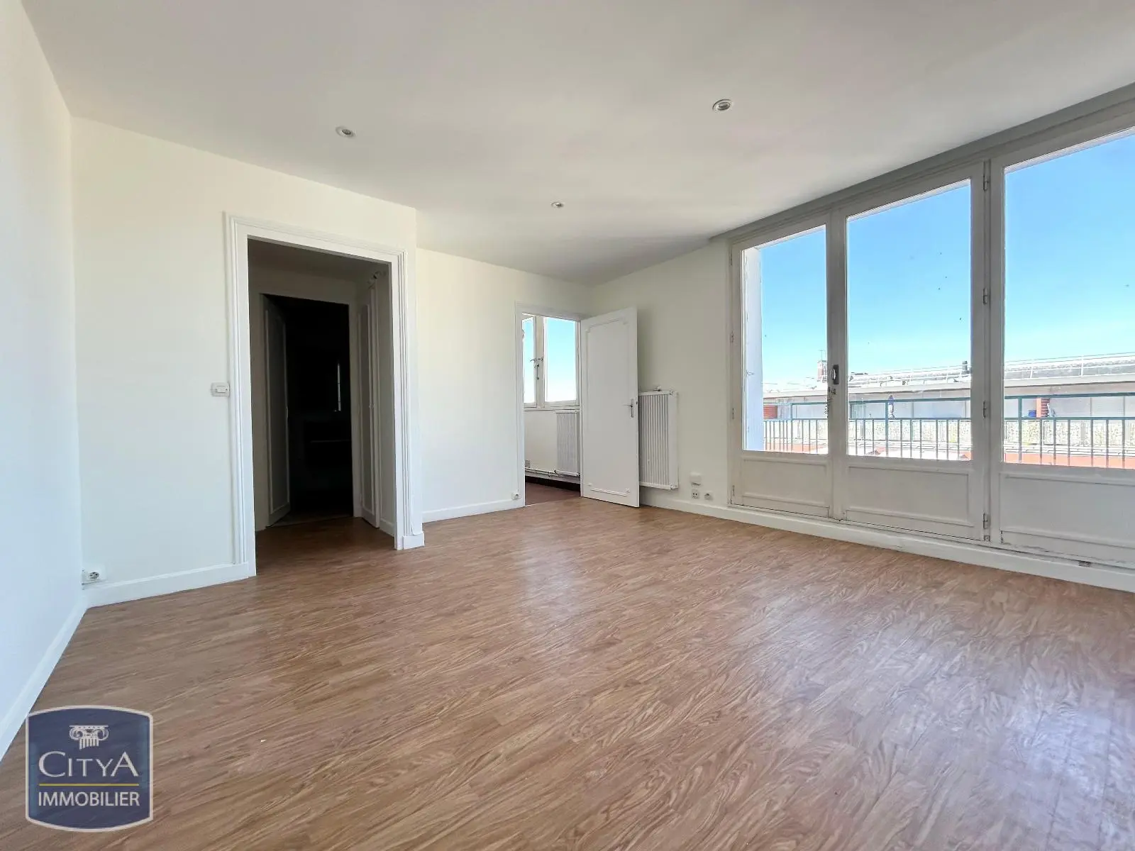 Photo 3 Appartement 1 pièce 29.64m²