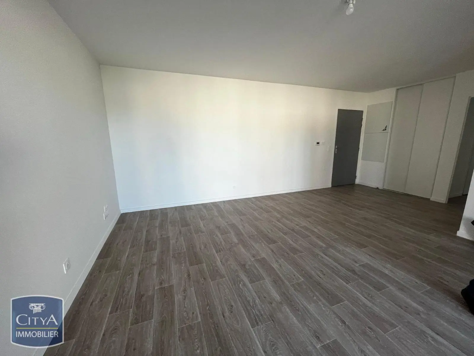 Photo 2 appartement Tours