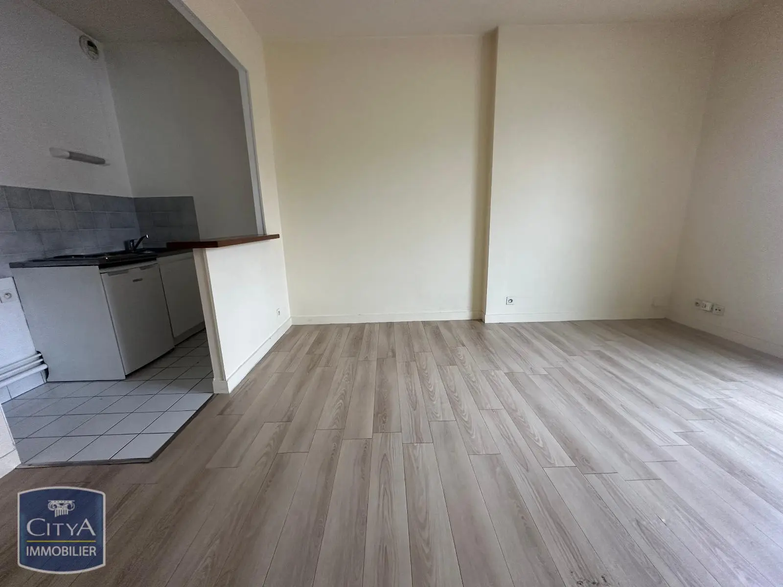 Photo 2 Appartement 1 pièce 26.35m²