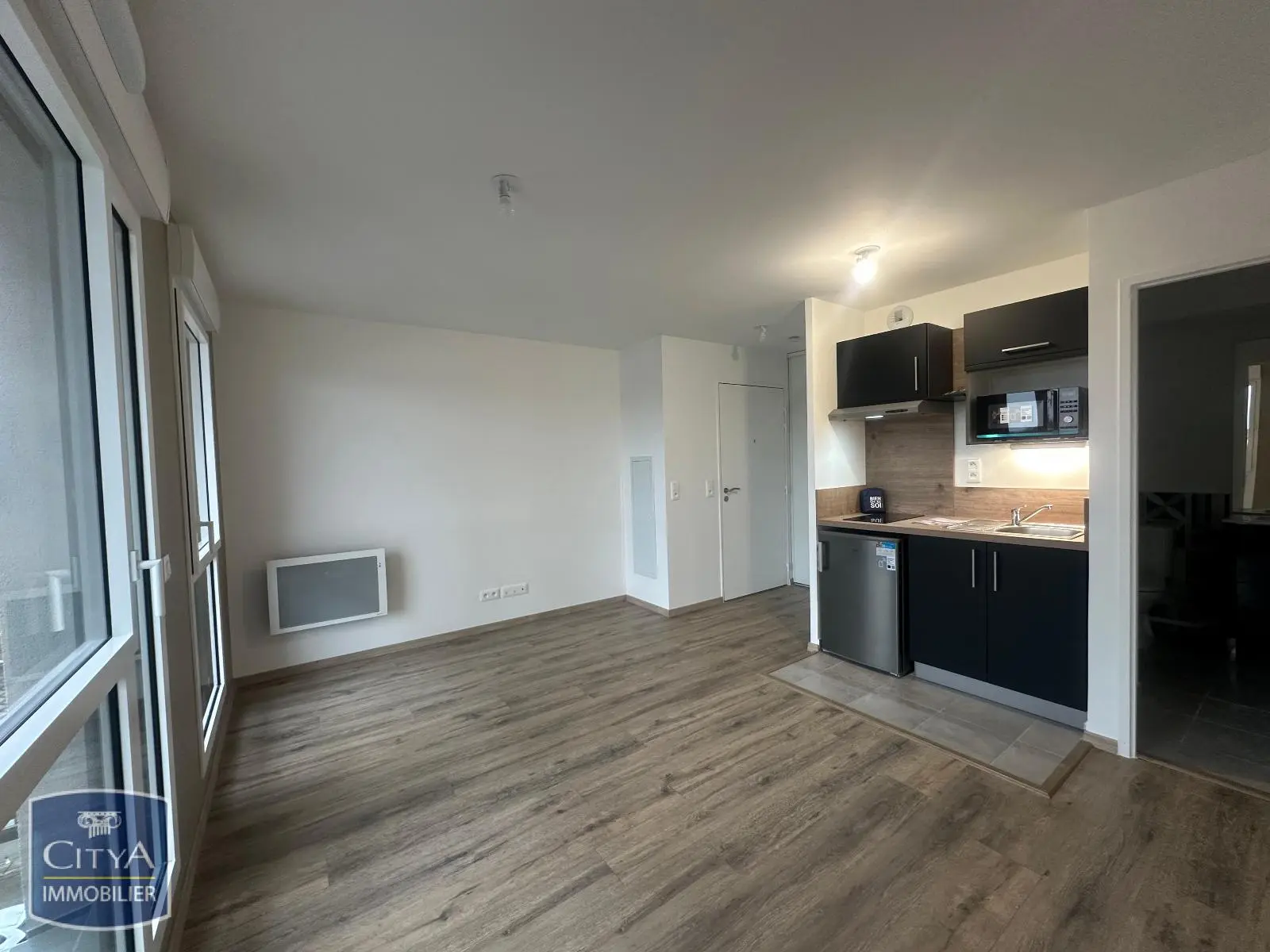 Photo 1 Appartement 1 pièce 21.3m²