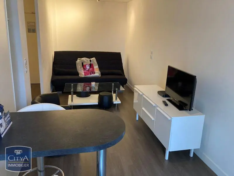 Photo 2 Appartement 1 pièce 26.85m²