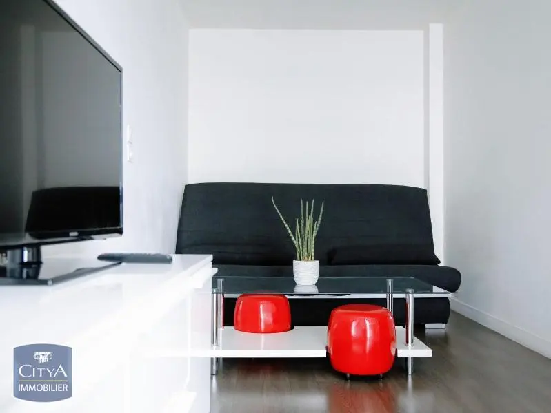 Photo 2 Appartement 1 pièce 26.66m²