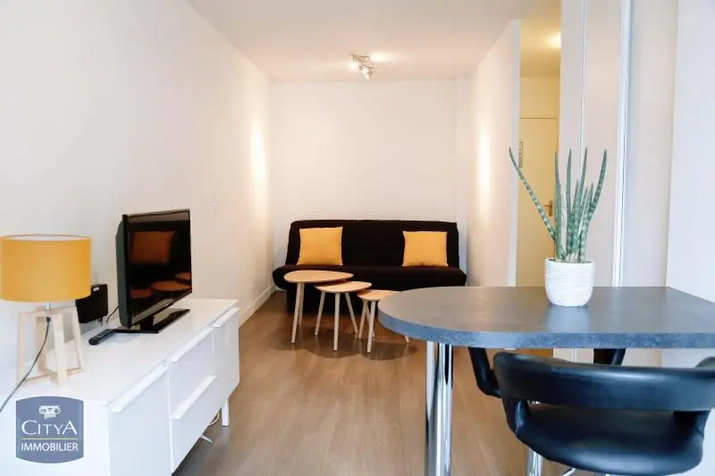 Photo 2 Appartement 1 pièce 26.85m²