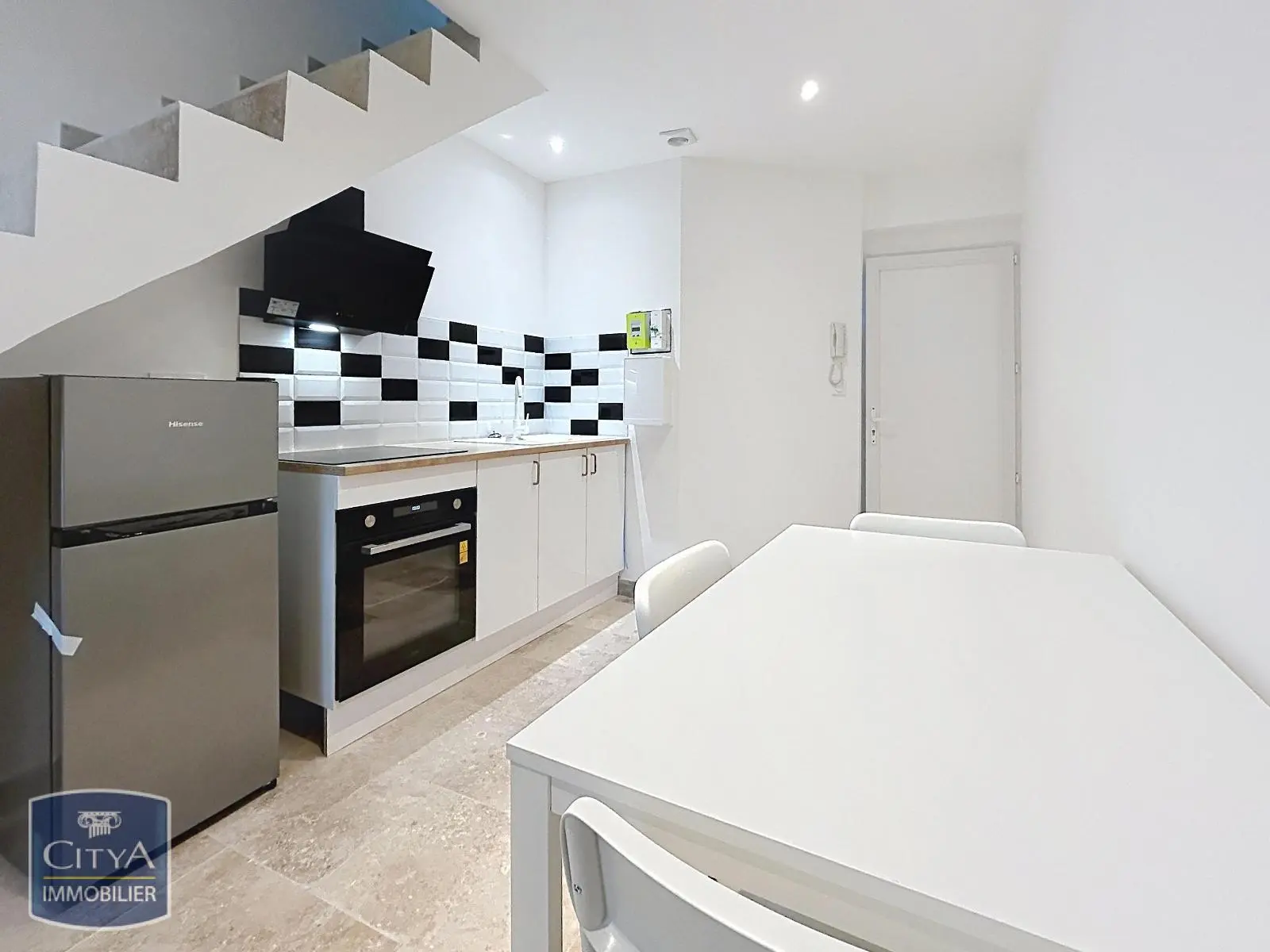 Photo 2 Appartement 1 pièce 17.55m²