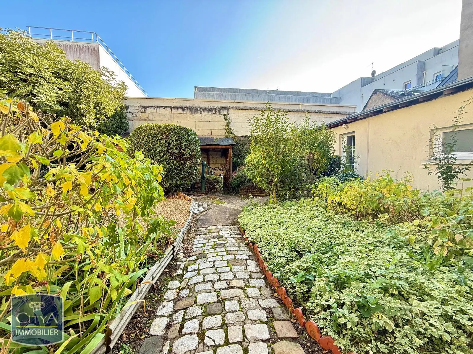 Photo 2 Appartement 1 pièce 20.18m²